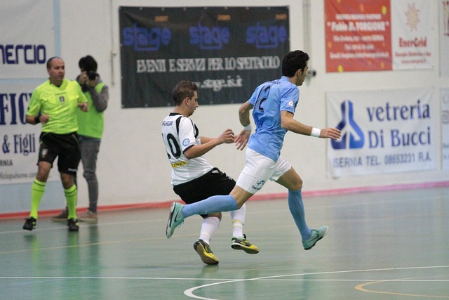 费内巴切官方：已就对比尔森胜利主裁的判罚问题向欧足联投诉